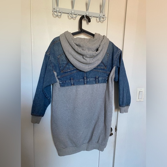 Moschino hoodie jean dress - vintage - Picture 5 of 7